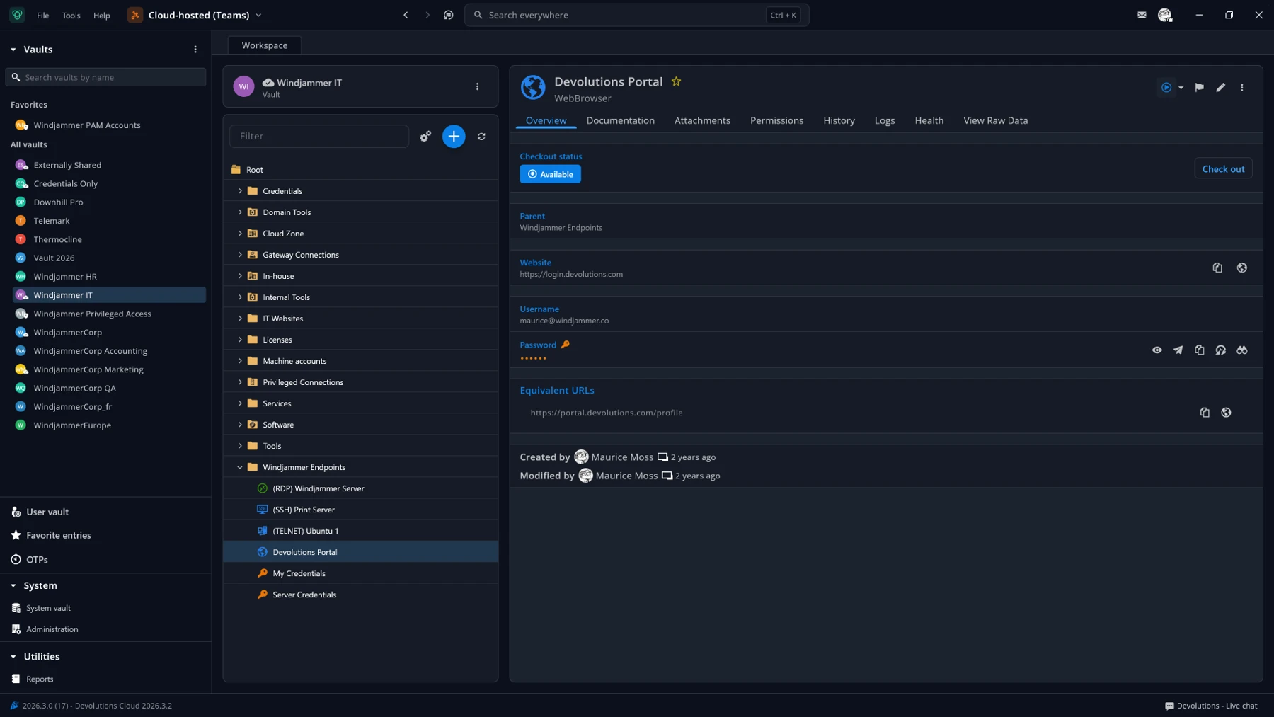 Devolutions Password Manager: organización de entradas y credenciales de ejemplo.